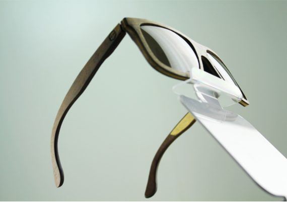 ME097 Branco – Expositor de vitrine para 1 óculos