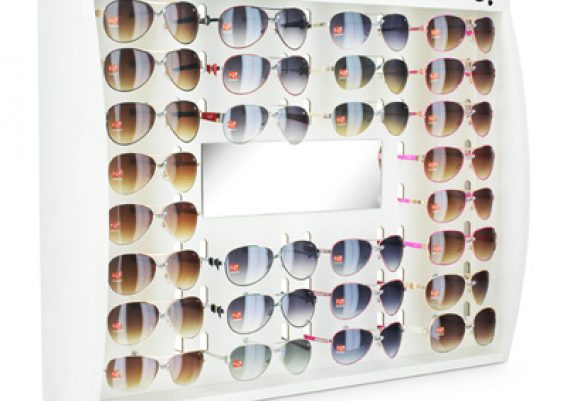 ME130 – Expositor de parede para 28 óculos
