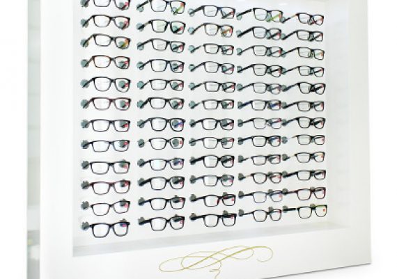 ME149 – Expositor de parede para 60 óculos
